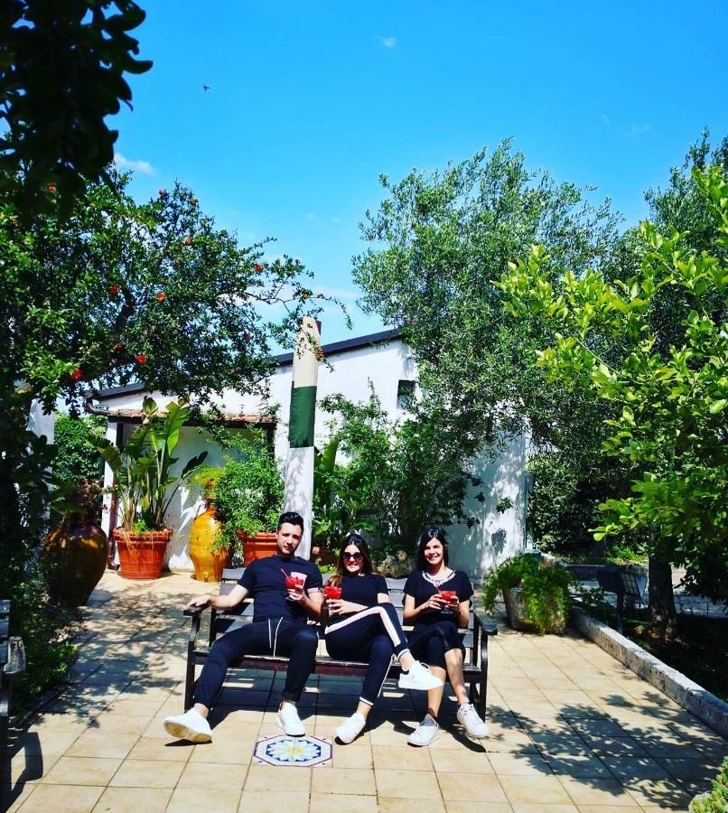 Villa Sara Di Puglia Castellaneta Exterior foto